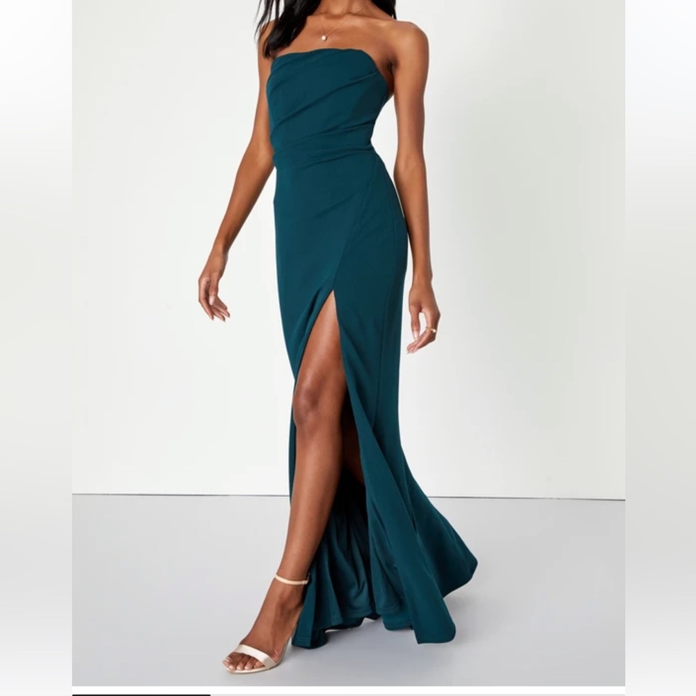 Marvelous Entrance Emerald Green Pleated Strapless Maxi Dress